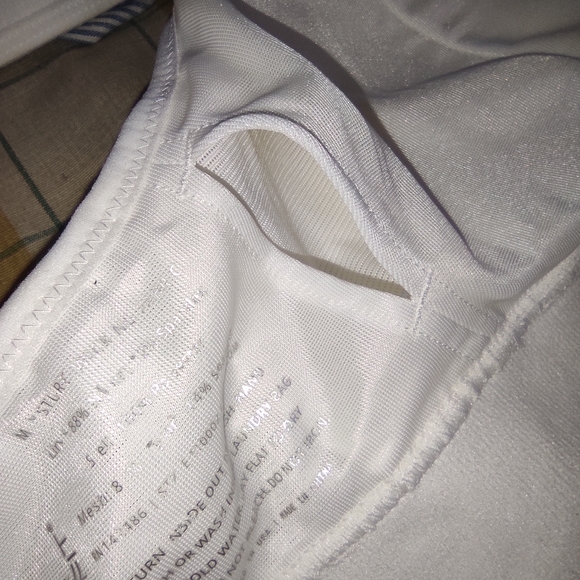 Luxe SHEFIT Sports Bra 🤍 - Picture 11 of 15